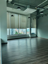 Arc 380 (D8), Office #506069821